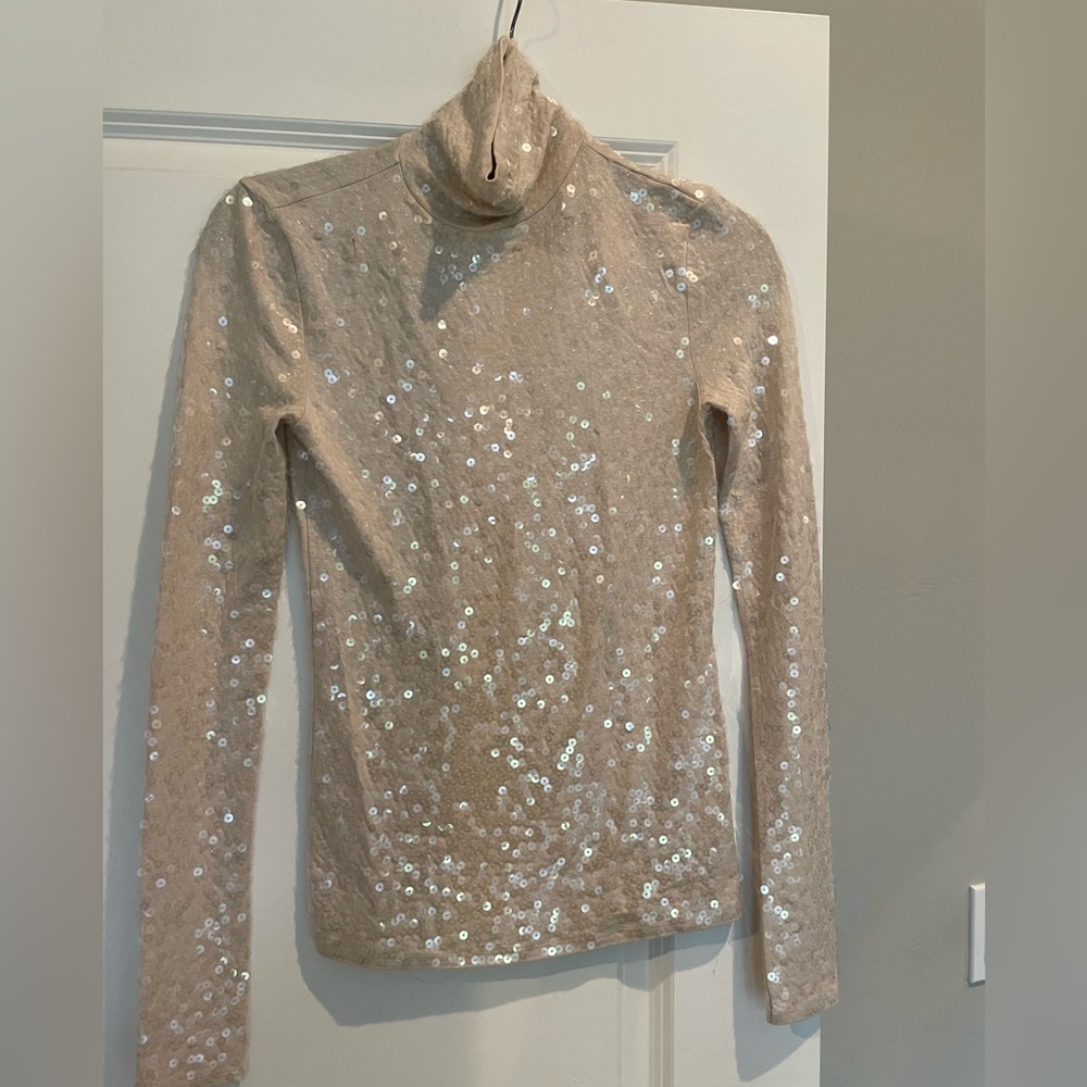 Express sequin turtleneck size xs